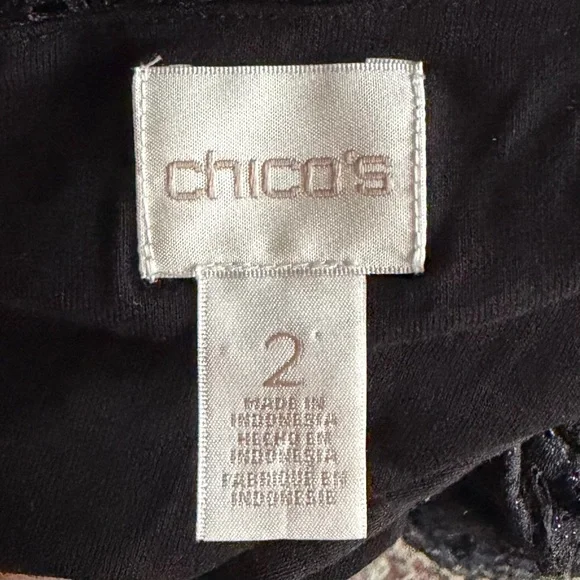 •Chico’s• Textured Black Tiered Ruffle Dress - Size Large - Picture 2 of 8